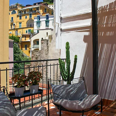 La Casa Di Temalo Bed & Breakfast Salerno